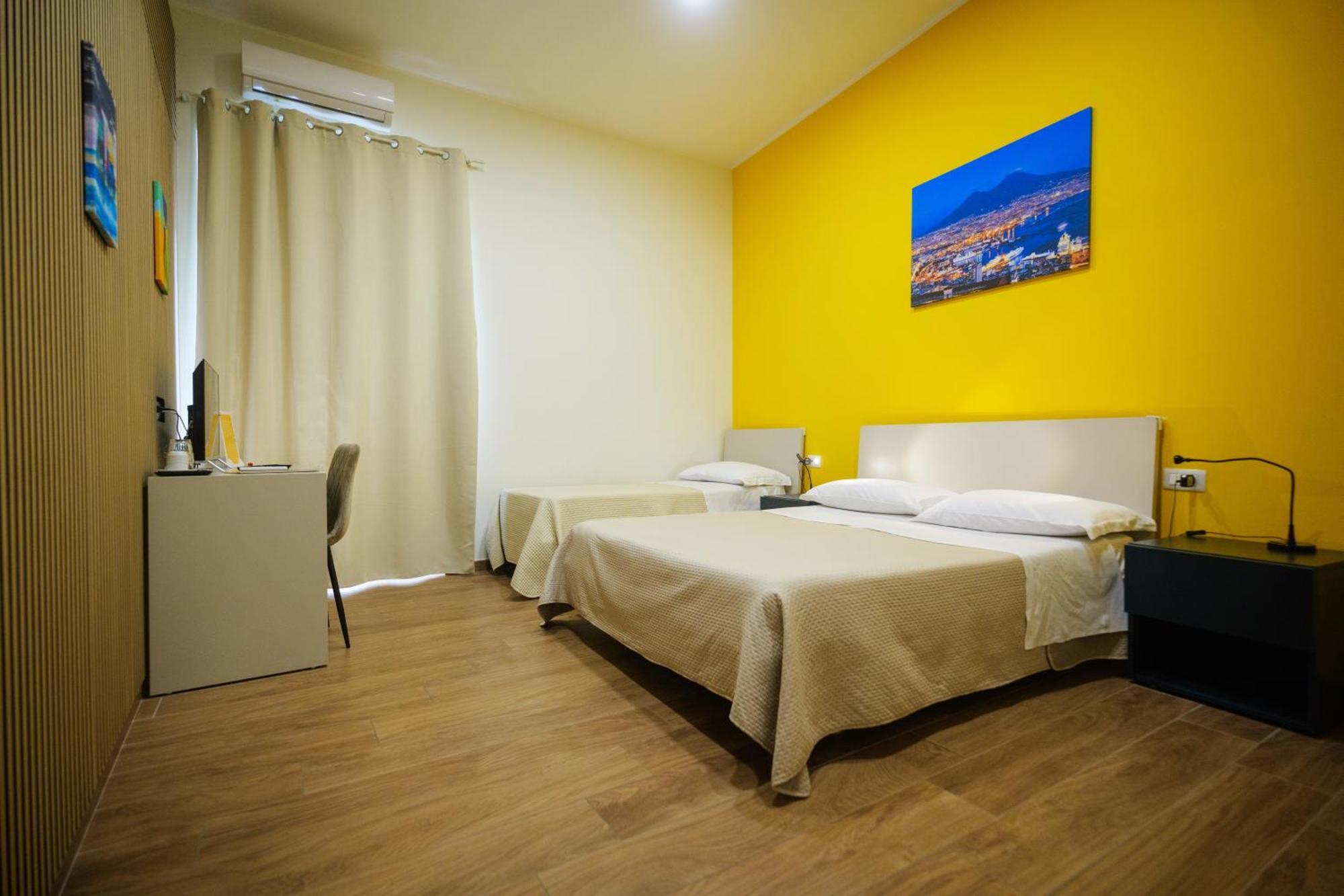 Terminal 1 Guest House Naples Exterior photo