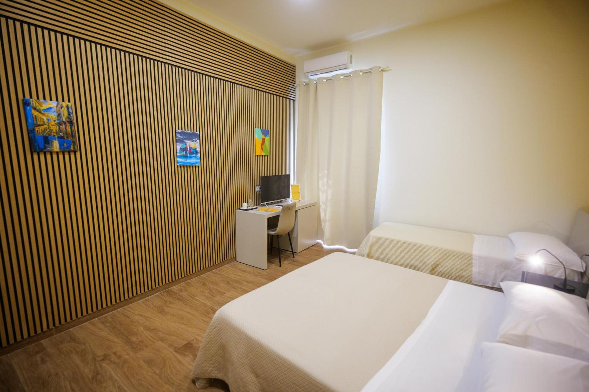 Terminal 1 Guest House Naples Exterior photo