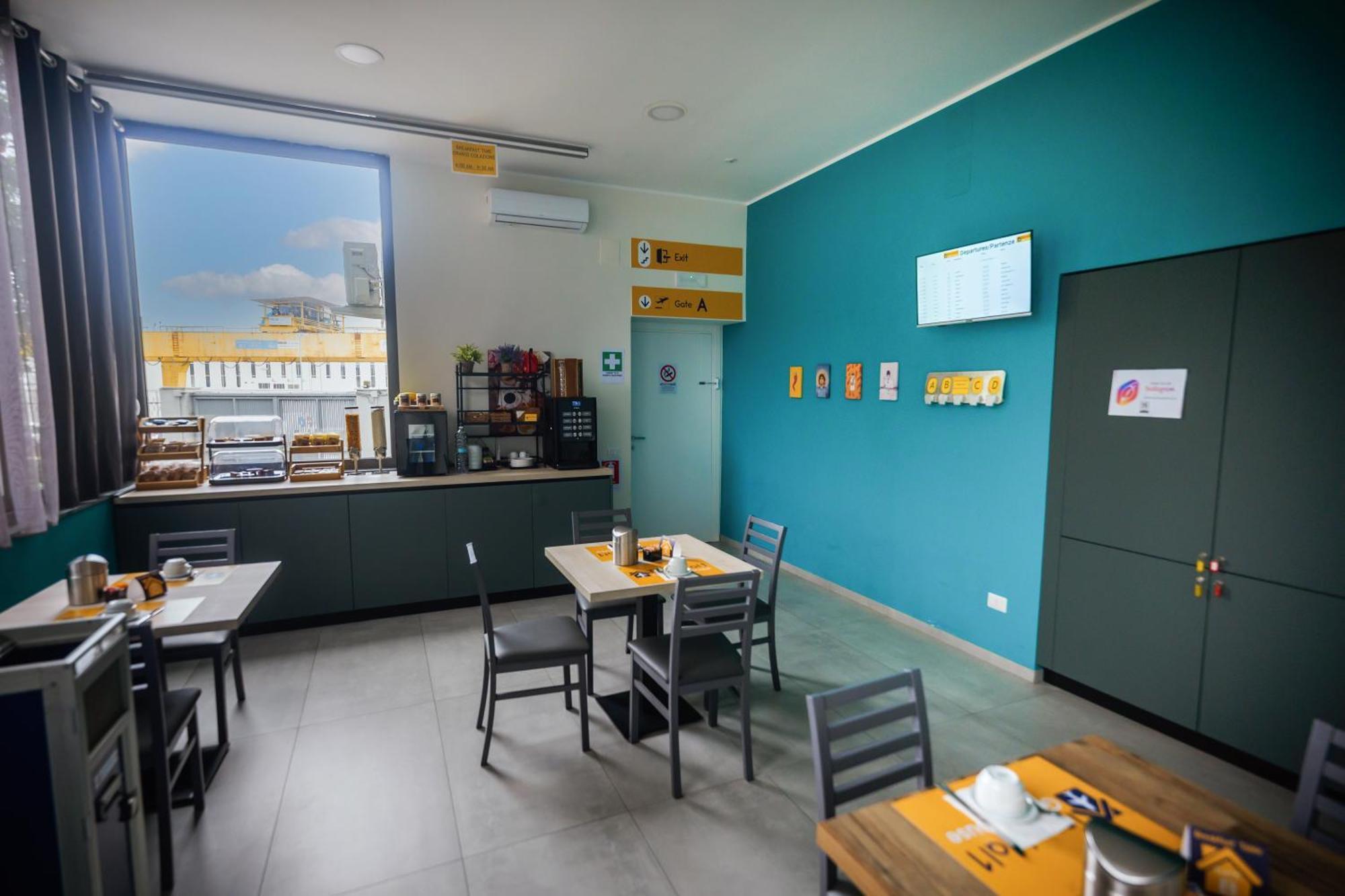Terminal 1 Guest House Naples Exterior photo